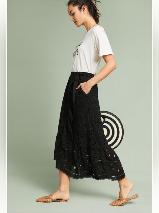 Anthropologie Dresses & Skirts - Anthropologie Mauve Eyelet Wrap Skirt